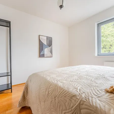 Hakuna Nordic Lounge - In Der Innenstadt *